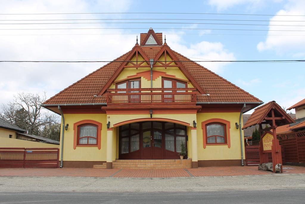 Nussbaum Panzio Otel Kestel Dış mekan fotoğraf